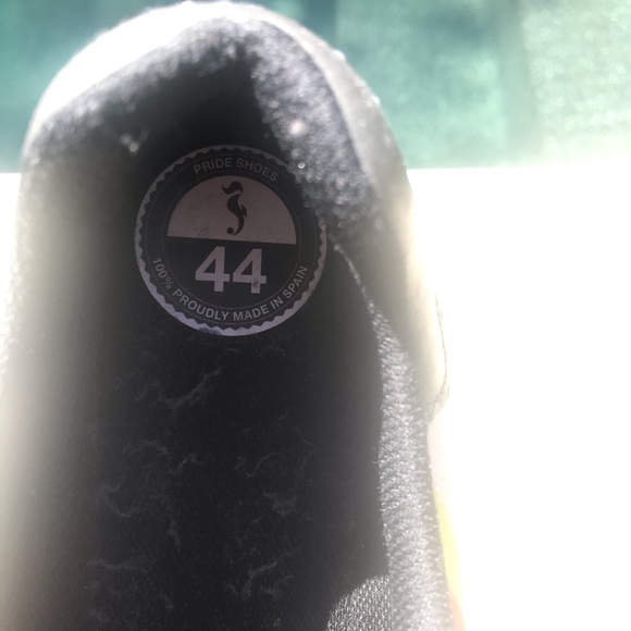 almost NEW-Pride shoes! Size 44 or 10,w/Bear claw. - Picture 5 of 5